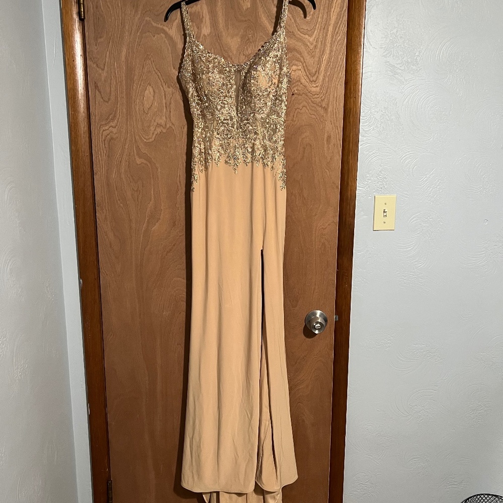 Dress/prom